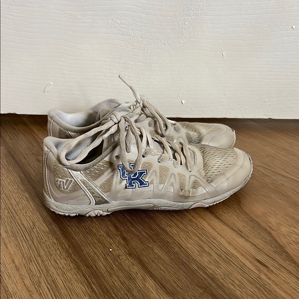 Gently Used Varsity Cheer Shoes
